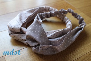 ねじりヘアバンド